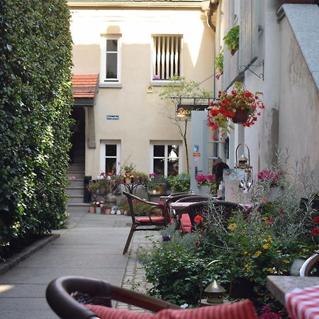 Akzent Hotel Goldner Hirsch Kamenz Exterior foto